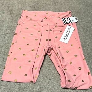 7/8 Wildfox leggings with gold foil hearts.